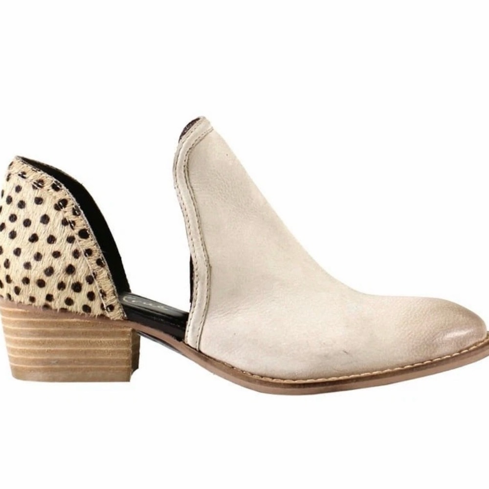 Elegant Cream and Tan Ankle Booties